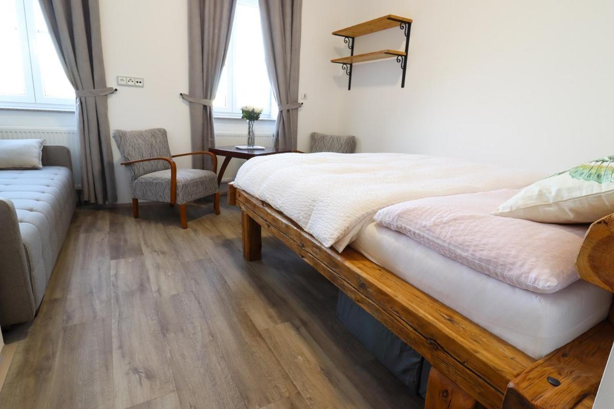 Penzion U Hlavacku Horažďovice Εξωτερικό φωτογραφία