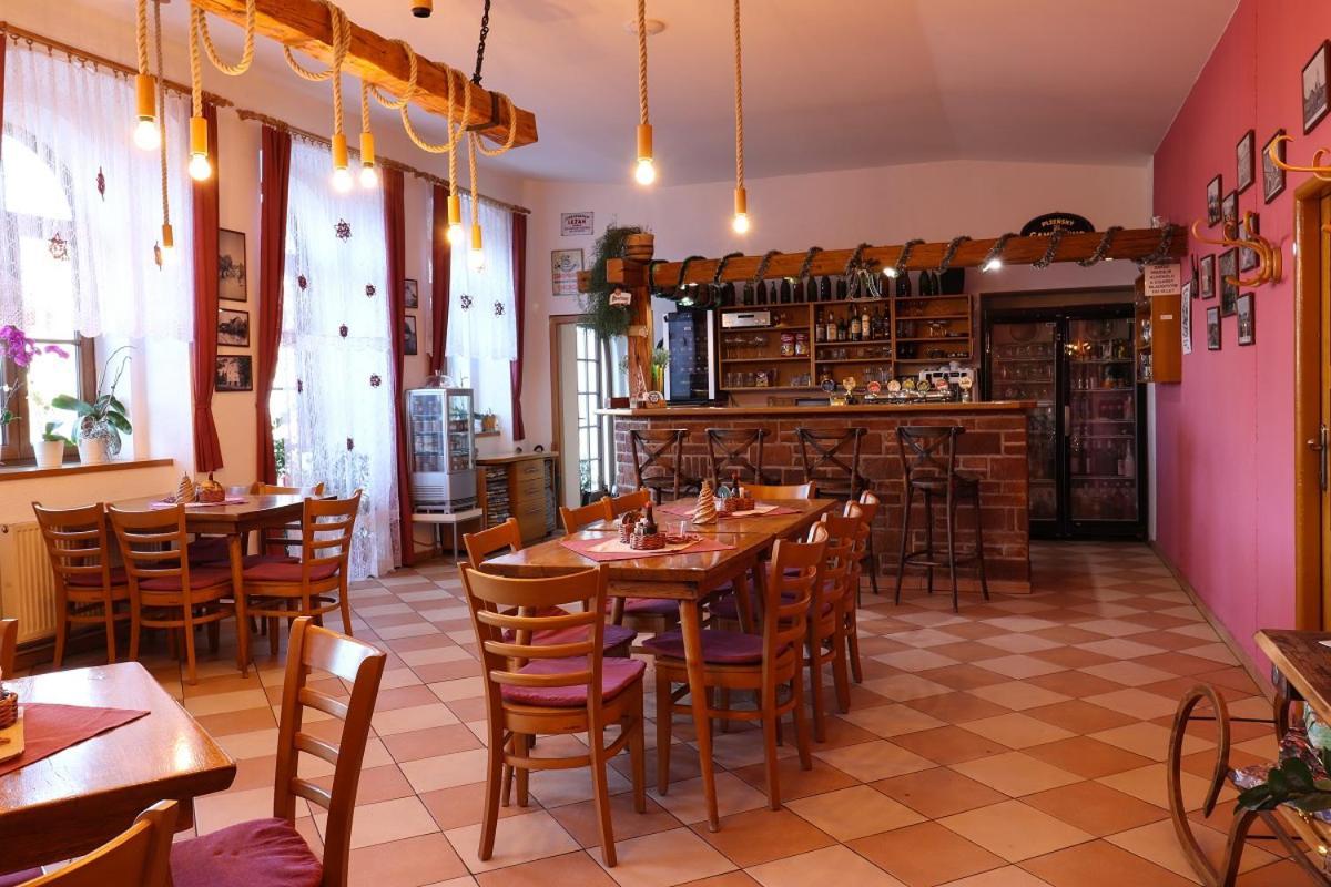 Penzion U Hlavacku Horažďovice Εξωτερικό φωτογραφία